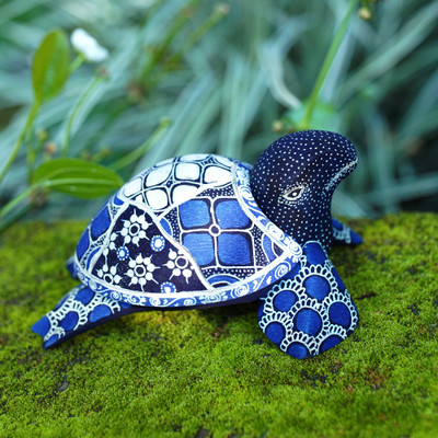 Ocean-Themed Batik Pule Wood Turtle Jewelry Box in Blue