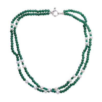 Aventurine and pearl strand necklace