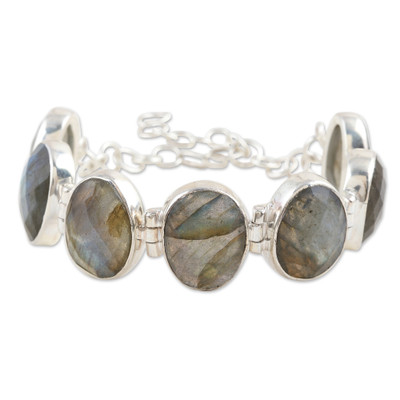 Sterling Silver Link Bracelet with 60-Carat Labradorite Gems