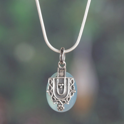 Classic Chalcedony Cabochon Pendant Necklace Made in India