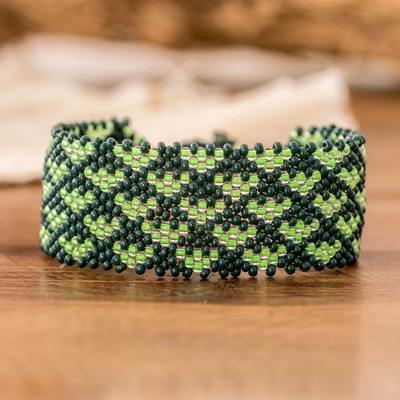 Heart-Themed Adjustable Handmade Beaded Wristband Bracelet