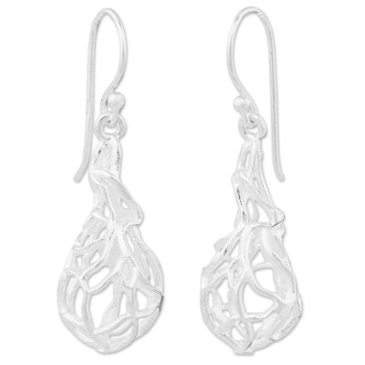 Sterling Silver Dangle Earrings Net Design from Thailand