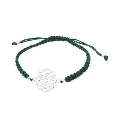 Floral Green Macrame Bracelet with Polished Pendant