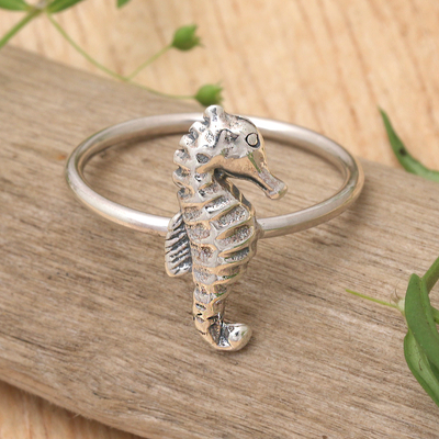 Sterling Silver Seahorse-Themed Cocktail Ring