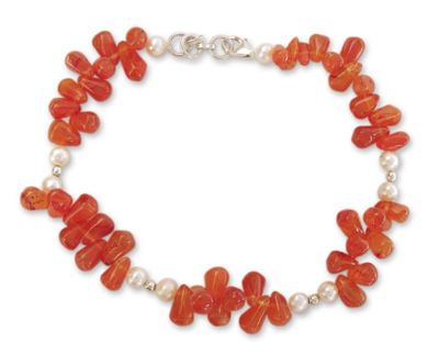 Carnelian and cultured pearl anklet