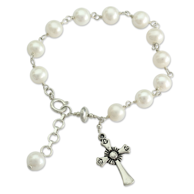 Cultured pearl charm bracelet