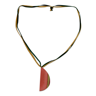 Leather and wood pendant necklace