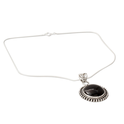 Round Onyx Cabochon Pendant Necklace on Silver Snake Chain