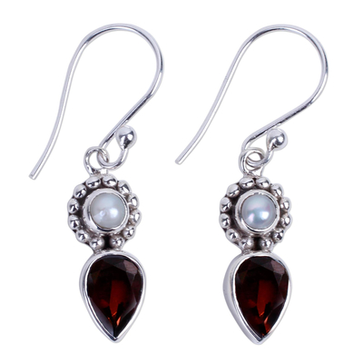Silver Cultured Pearl Earrings with Garnet from India