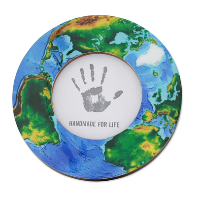 Laminated Wood Round Photo Frame of Planet Earth (4 Inch)