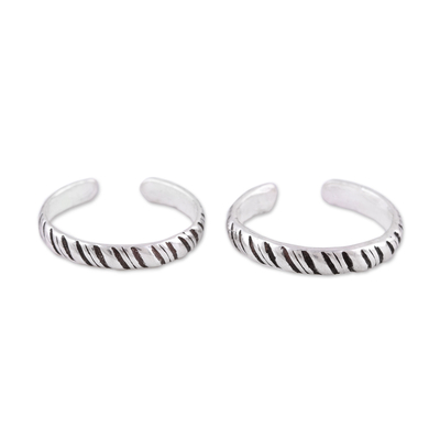 Sterling Silver Toe Rings with Tiger Stripe Design (Pair)