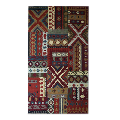 Floral Wool Area Rug (5x8) Hand-Tufted in India