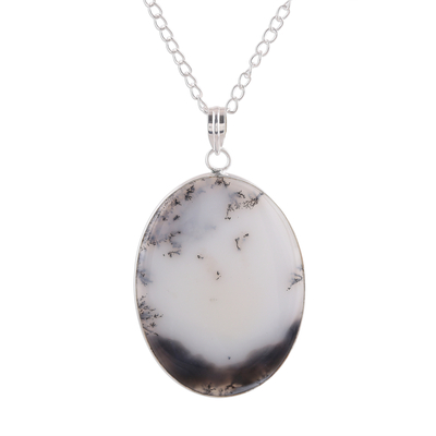 Oval Agate Pendant Necklace in White and Black from India