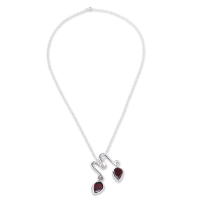 Modern Sterling Silver Pendant Necklace with Garnet Stone