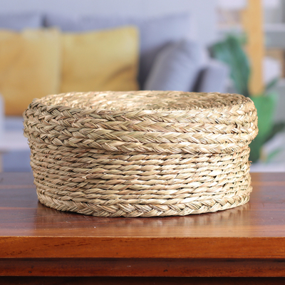 Handwoven Minimalist Round Natural Sabai Grass Fiber Basket