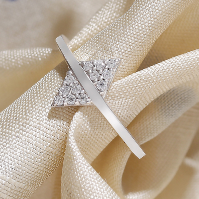 High-Polished Diamond-Shaped Cubic Zirconia Band Ring