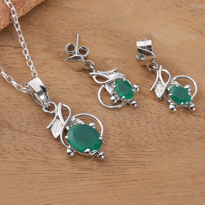Rhodium-Plated Onyx Necklace and Earrings Leafy Jewelry Set