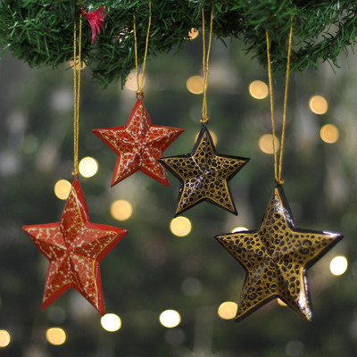 Christmas Star-Shaped 4-Piece Red and Blue Wood Ornament Set