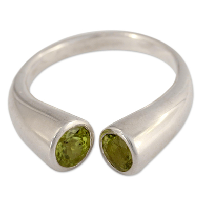 Handcrafted Jewelry Silver and Peridot Wrap Ring from India