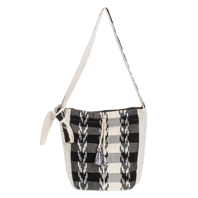 Handwoven Cotton Bucket Bag in Black and Ivory
