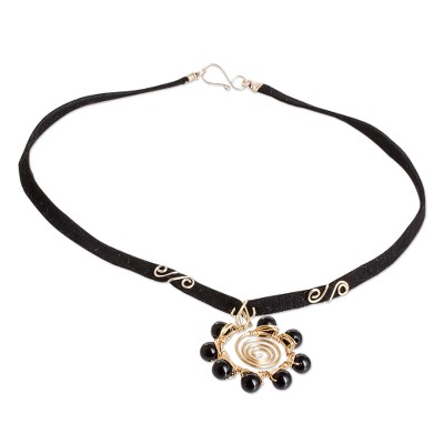 Pendant Necklace with Onyx Stones and Twisted Wire Accents