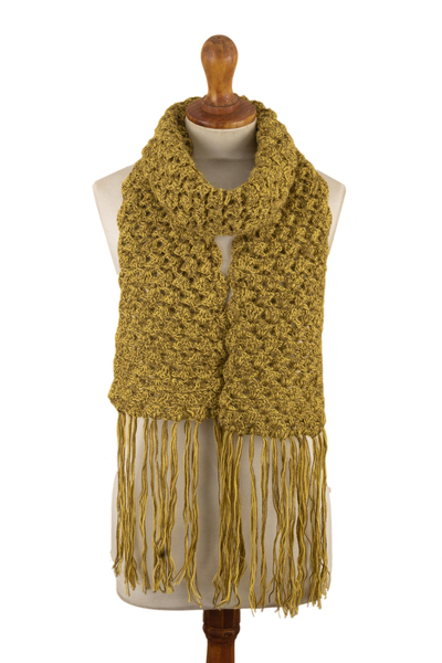Green 100% Alpaca Hand-Knitted Fringed Scarf From Peru