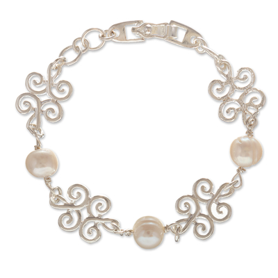 Sterling Silver Link Bracelet with Cream Cultured Pearls
