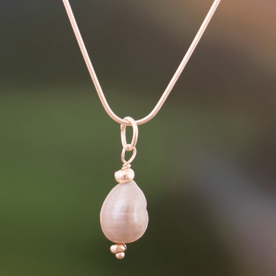 Silver Pendant Necklace with Natural Cream Cultured Pearl