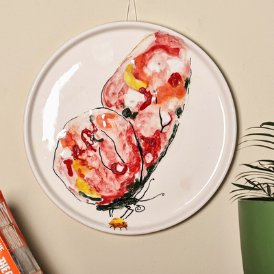 Hand-Painted Butterfly-Themed Ceramic Decorative Plate