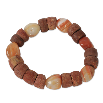 Agate and bauxite beaded bracelet