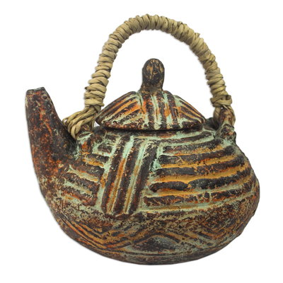 Decorative Elephant-Themed Ceramic Teapot