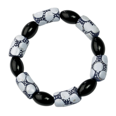 Black and White Eco-Friendly Beaded Bracelet