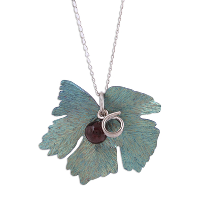 Leaf Motif Agate Pendant Necklace from Mexico