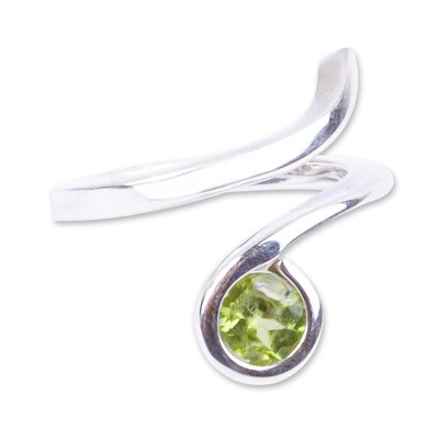 925 Sterling Silver and Peridot Wrap Ring from Mexico