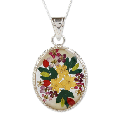 Old Fashioned Pendant Necklace with Flowers in Resin