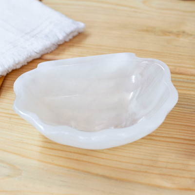 White Seashell-Themed Hand-Carved Natural Marble Catchall