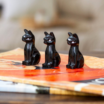 Dark-Palette Hand-Carved 3-Piece Cat Marble Figurine Set