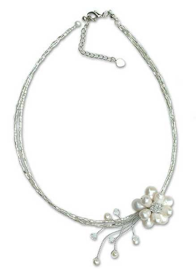 Handmade Pearl Pendant Necklace