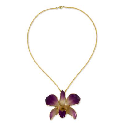 Gold Plated Natural Flower Pendant Necklace