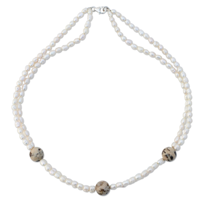 Pearl and jasper strand necklace