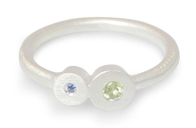 Modern Silver Peridot and Sapphire Ring