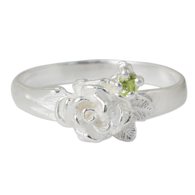 Artisan Crafted Peridot Floral Ring from Thailand
