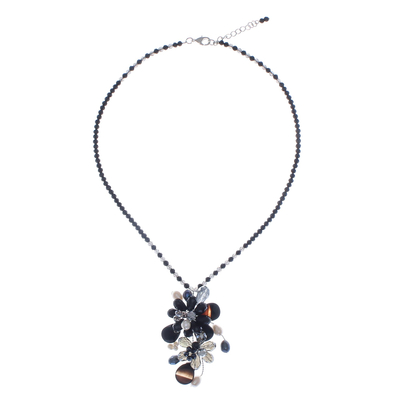 Agate and Cultured Pearl Beaded Cluster Pendant Necklace