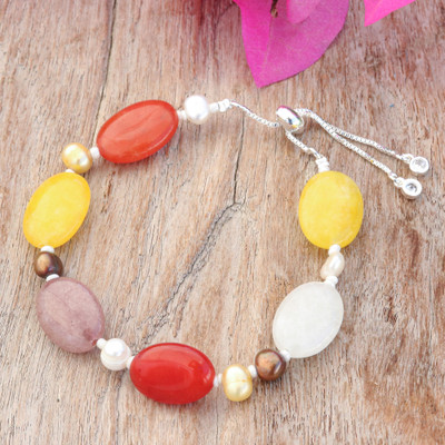 Colorful Quartz Cultured Pearl and Glass Beaded Bracelet